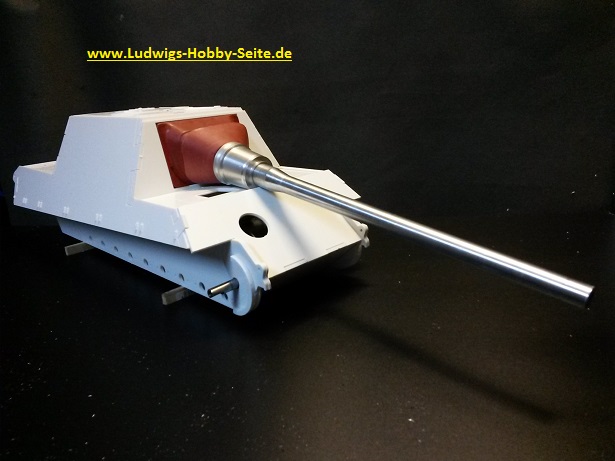 Jagdtiger Bausatz kit in 1 to 16